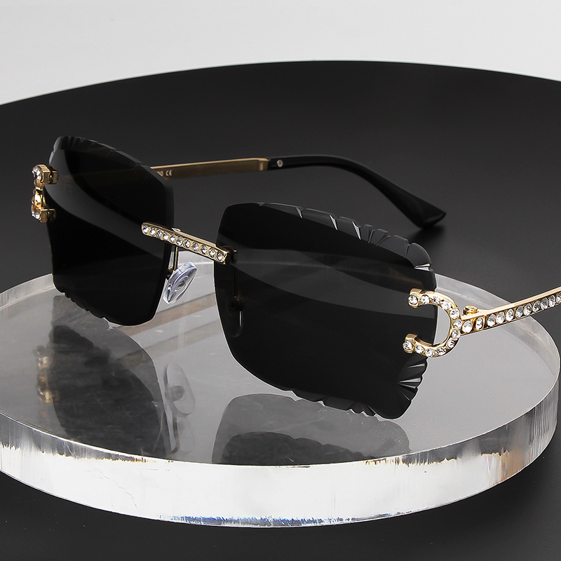 Moda Çerçevesiz Kare Güneş Göz - Luxury Lifestyle Products incelemesi ve fiyatı